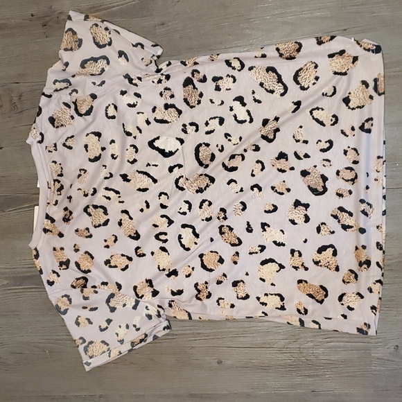 Pixie Lady | Leopard Print Tee | Small - Picture 2 of 5